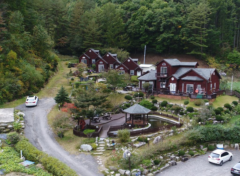 Sisilli Pension Pchjongčchang Exteriér fotografie