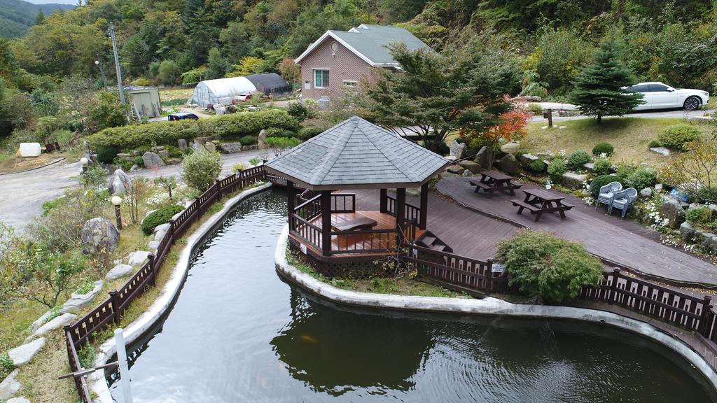 Sisilli Pension Pchjongčchang Exteriér fotografie